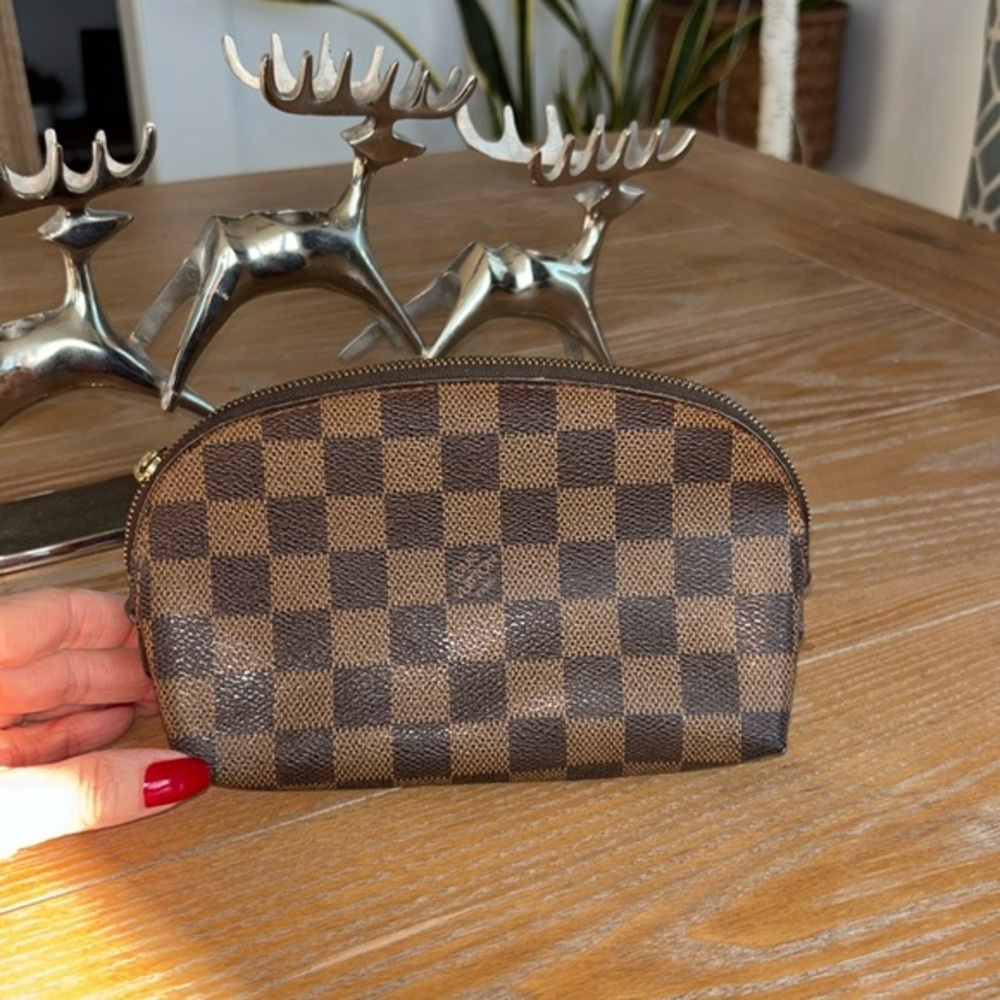 Louis Vuitton Ebene Makeup Pouch
